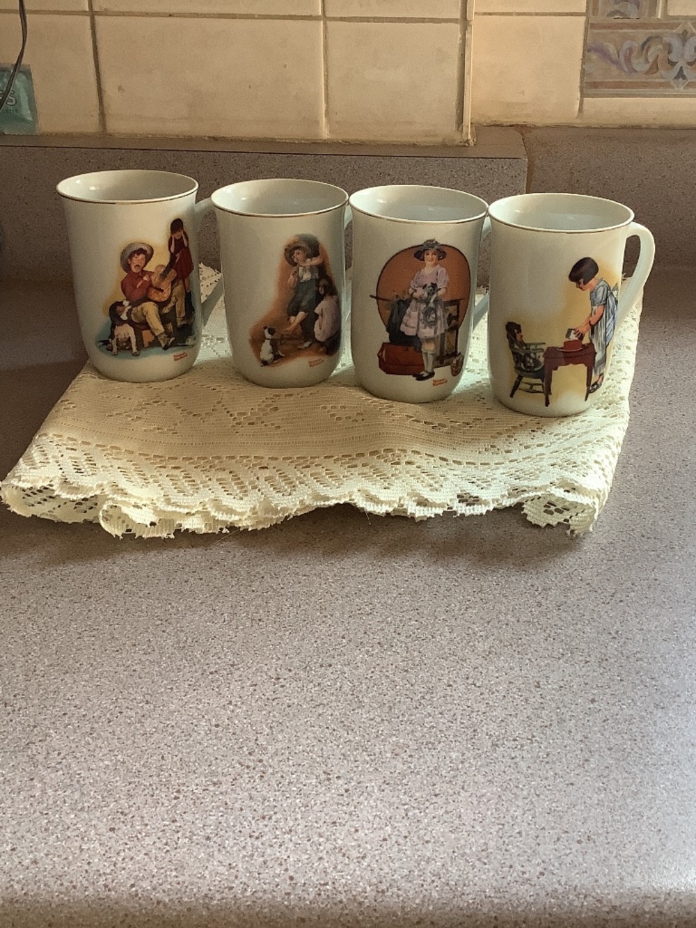Vintage Norman Rockwell Collectible mug (4) 1981